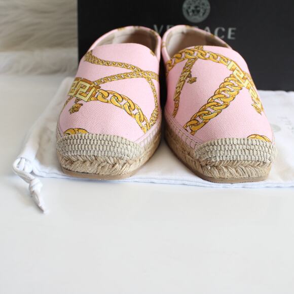 New Versace Pink & Gold Chain Graphic-Print Canvas Slip-On Espadrilles - Picture 8 of 14